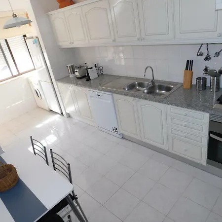 Tropical Rocha Apartman *