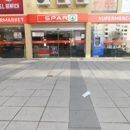 Tropical Rocha 公寓 *