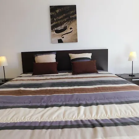 公寓 Tropical Rocha *